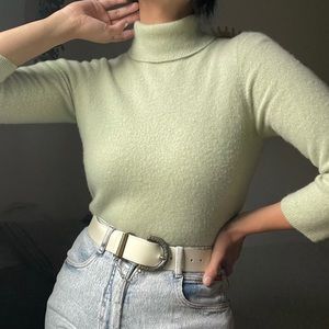 ❌SOLD❌ Vintage Cashmere Sweater | turtleneck